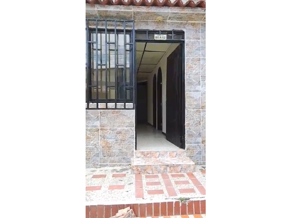 VENDO CASA EN DOSQUEBRADAS