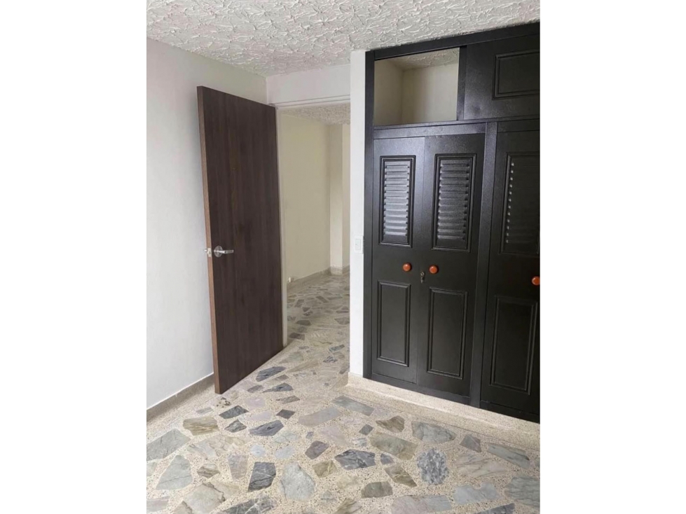 SE VENDE APARTAMENTO EN PEREIRA — foto 2