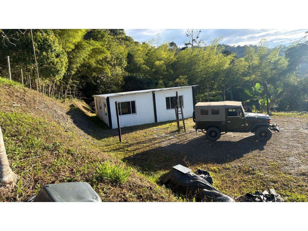 Se Vende Hermosa Casa Lote en Vergara, Cundinamarca