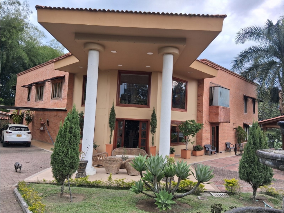 VENDO CASA CAMPESTRE EN SECTOR CERRITOS - PEREIRA