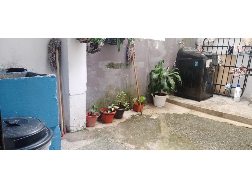 BAJO DE PRECIO-CASA DUPLEX SANTA ROSA DE CAVAL — foto 2