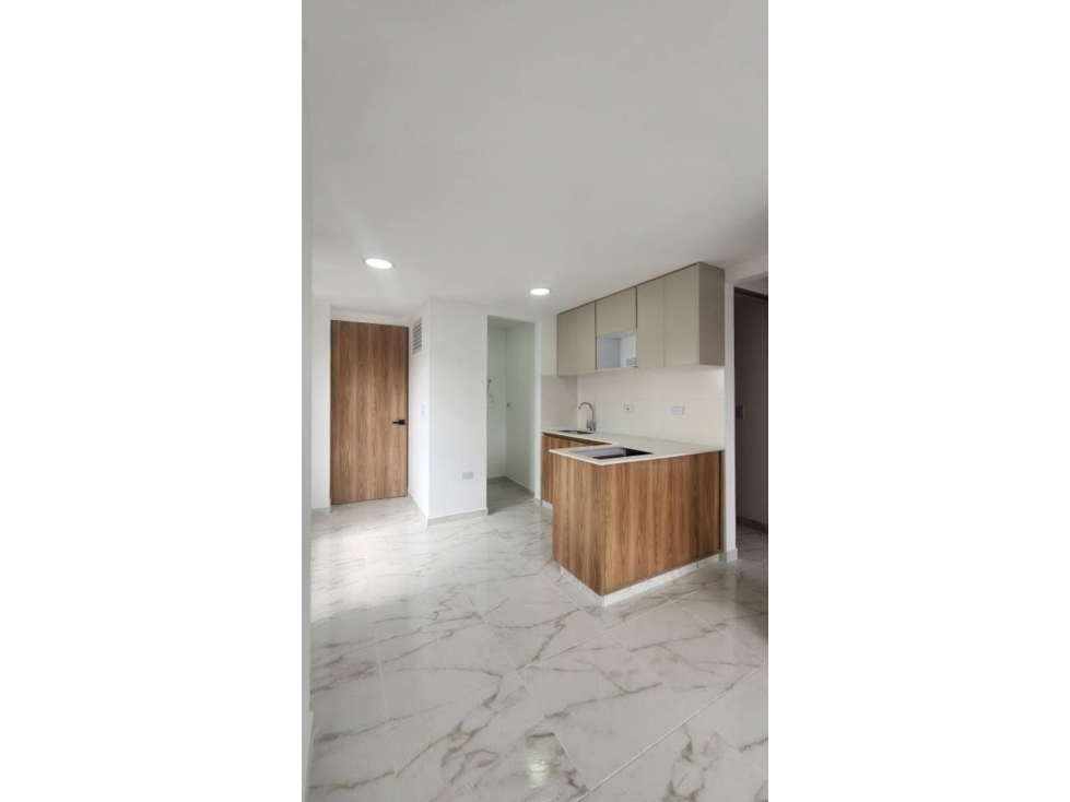 VENDO APARTAMENTO EN SANTA ROSA-LA HERMOSA — foto 3