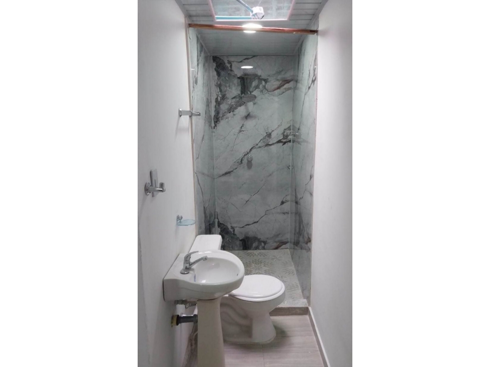 VENDO CASA EN DOSQUEBRADAS- CAMILO TORRES — foto 3