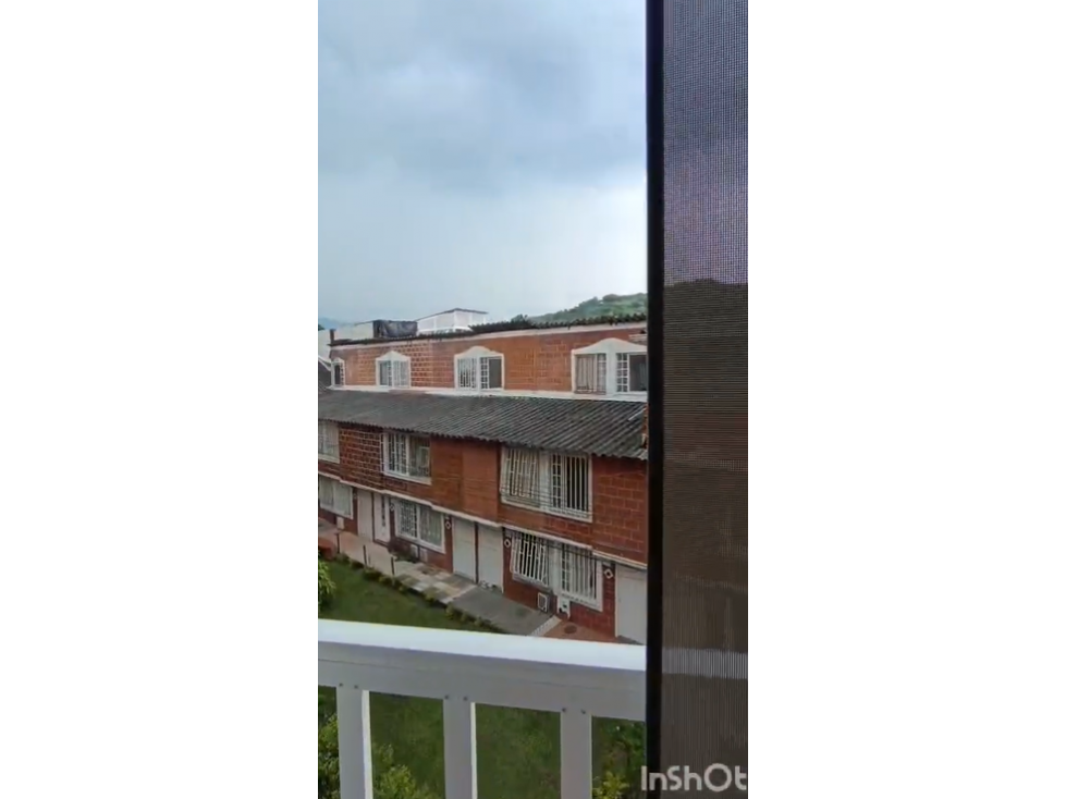 VENDO APARTAMENTO EN DOSQUEBRADAS