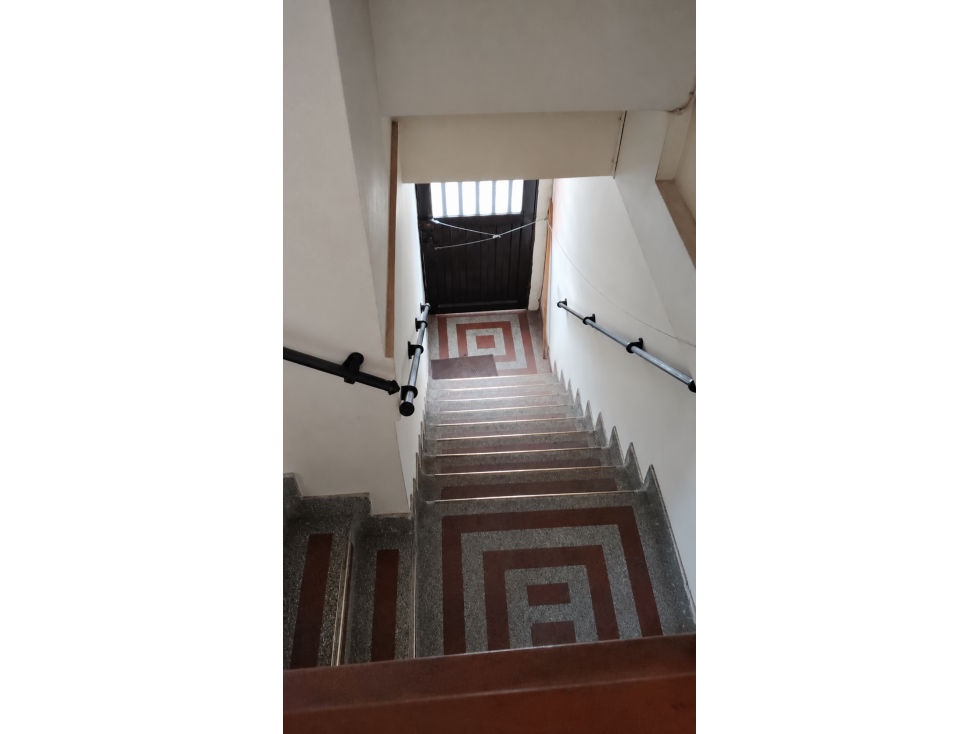 VENDO CASA EN DOSQUEBRADAS EN LA AVENIDA SIMON BOLIVAR — foto 2