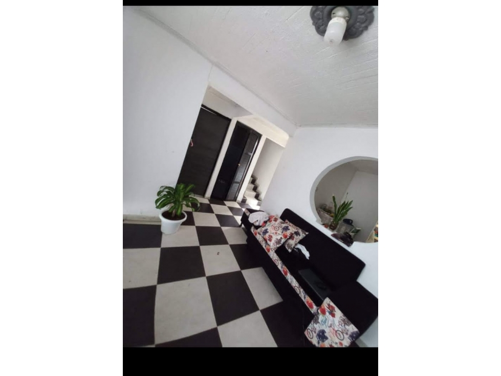 BAJO DE PRECIO-CASA DUPLEX SANTA ROSA DE CAVAL — foto 3