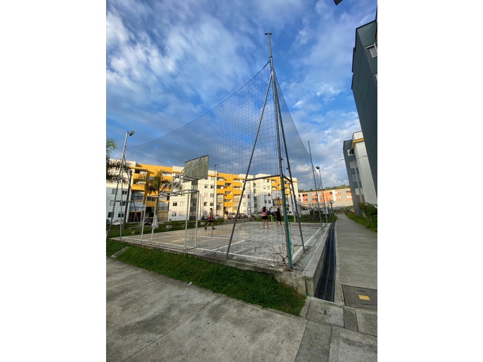 APARTAMENTO EN VENTA DOSQUEBRADAS FRAILES — foto 3