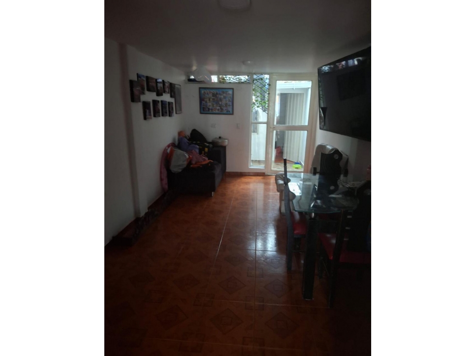 VENDO CASA EN DOSQUEBRADAS