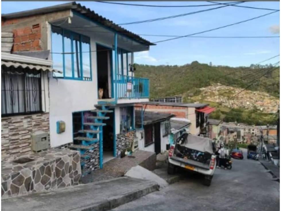 VENDO CASA EN MANIZALEZ EN BOSQUES DEL NORTE — foto 3