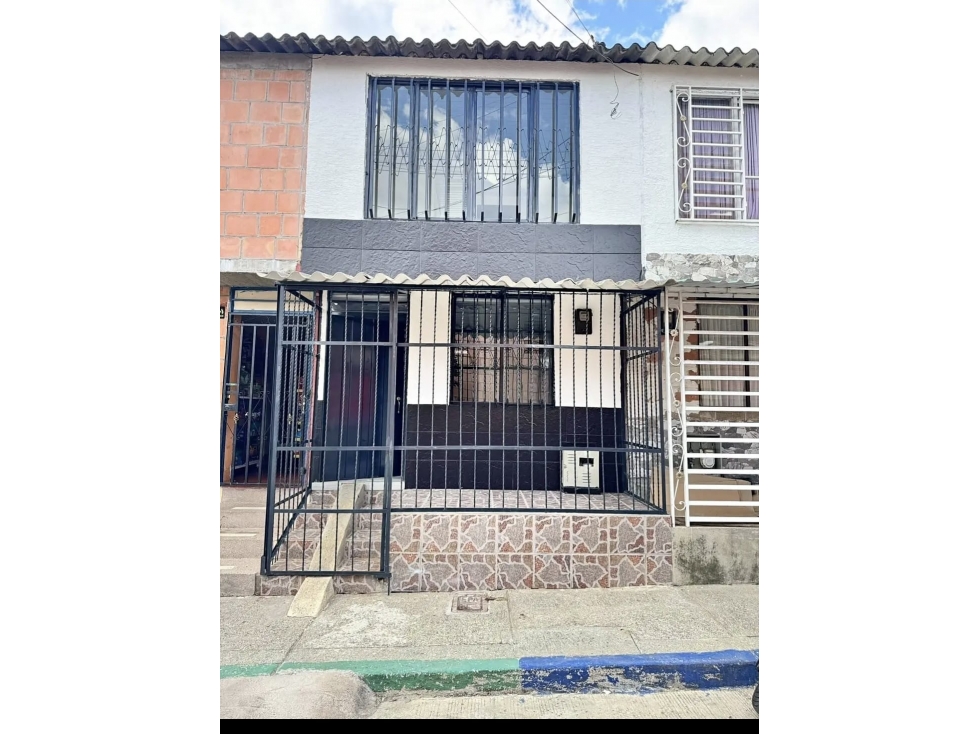 VENDO CASA EN ARMENIA
