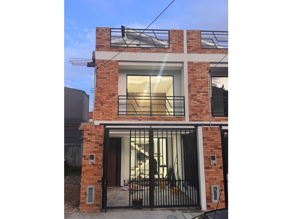 Hermosa Casa en Venta para Estrenar