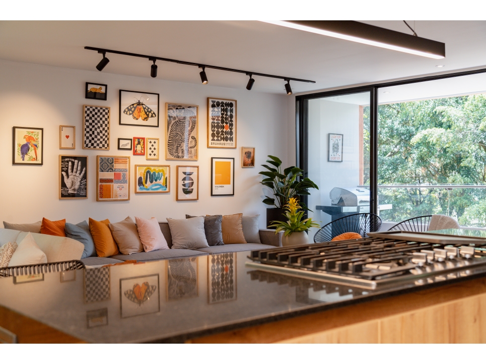 Remodeled Apartment for sale, Milla de Oro (Medellín, Colombia) — foto 6