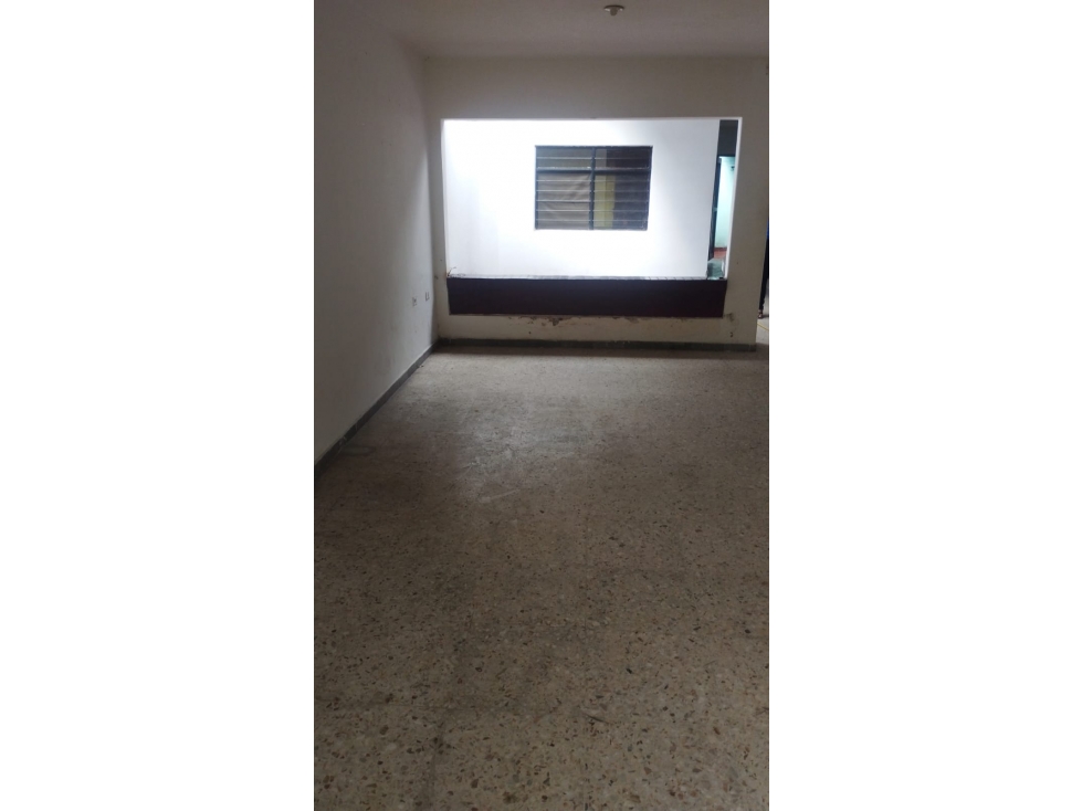 CASA EN VENTA BARRIO SANTA ELENA — foto 3