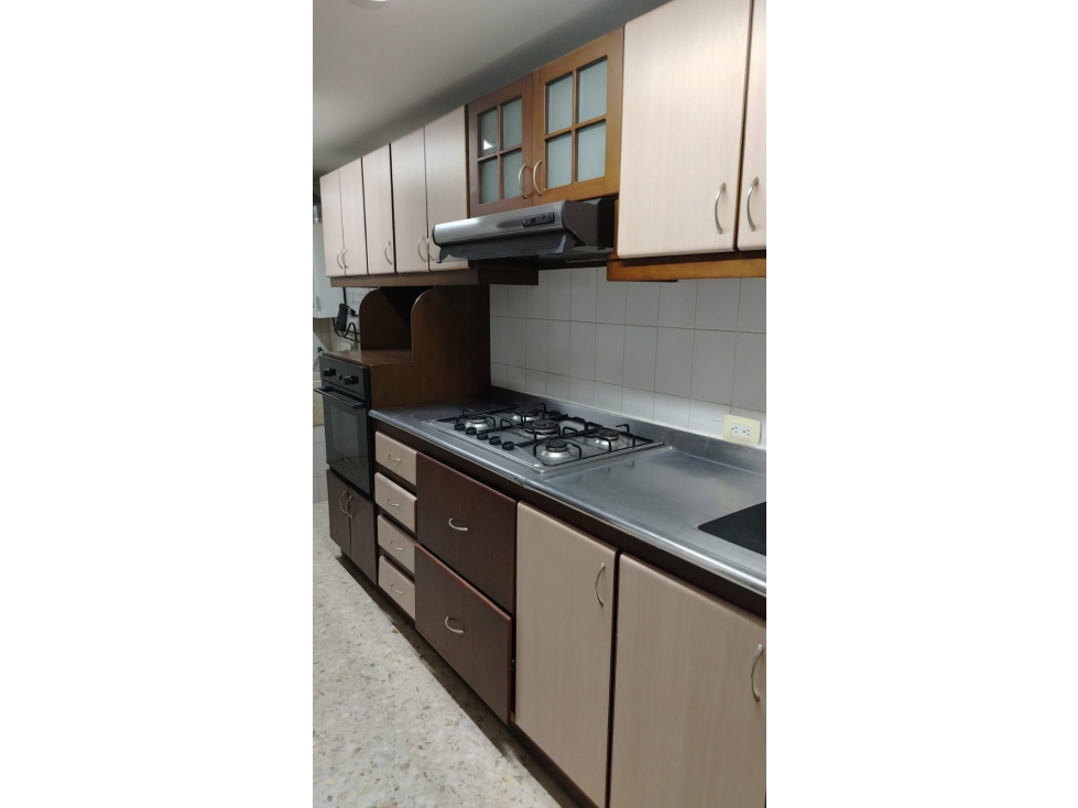 APARTAMENTO PARA ALQUILER EN ZONA ESTRATEGICA — foto 4