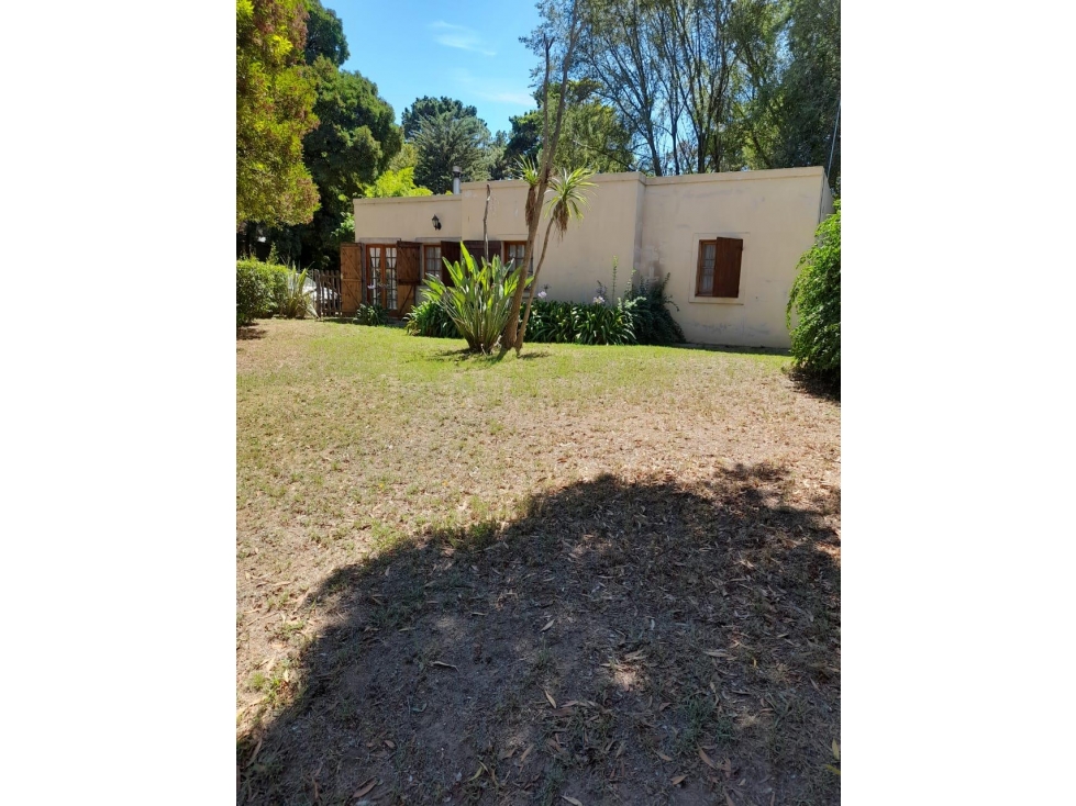 CASA DE PLAYA "NECOCHEA" - 1
