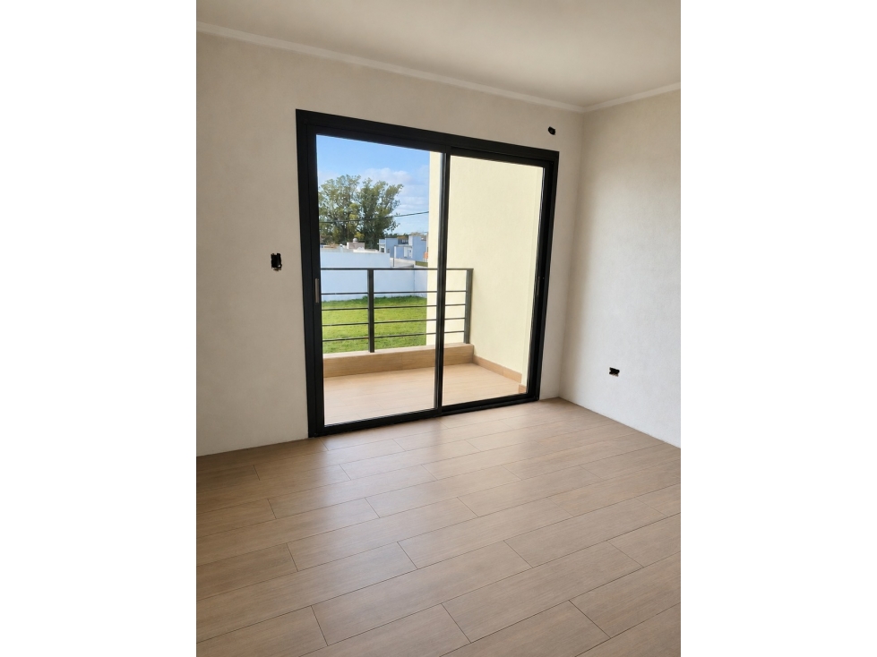 CASA "MIRAGE" - 3