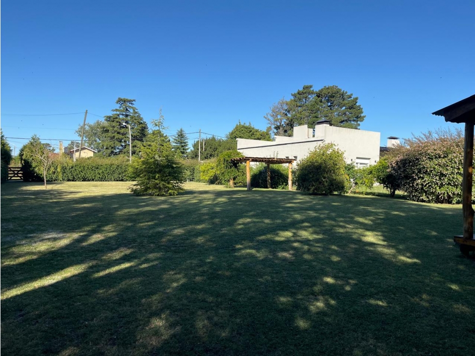 Lote "BARRIO GOLF"