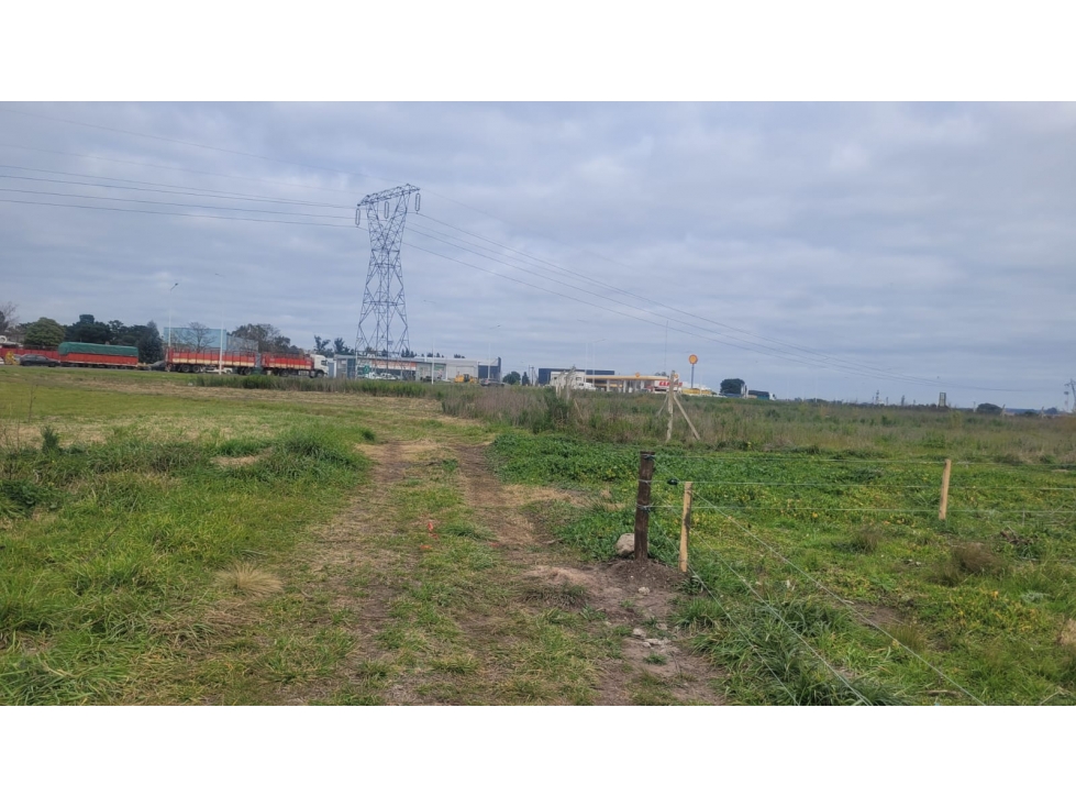 LOTES "RUTA 30" - 3