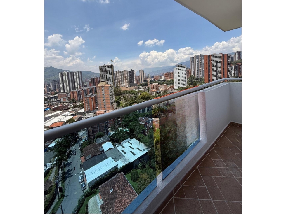 APARTAMENTO EN VENTA EN SABANETA CON HERMOSA VISTA