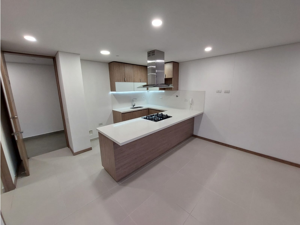 APARTAMENTO EN VENTA SECTOR LAS CUMBRES - ENVIGADO