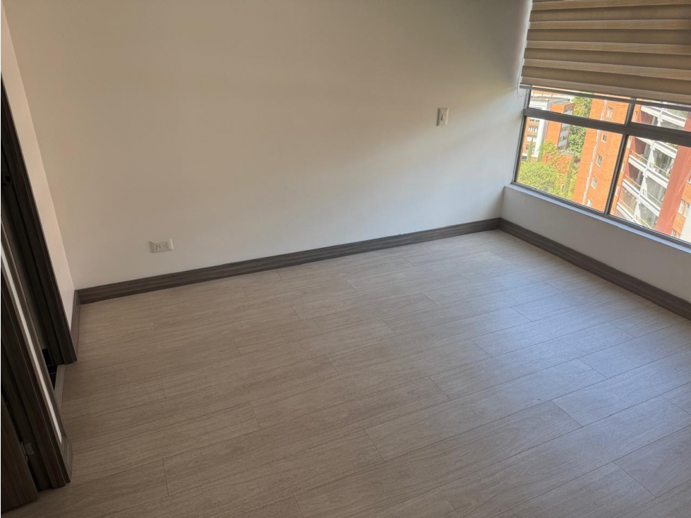 Apartamento en renta sector envigado loma de las brujas — foto 6