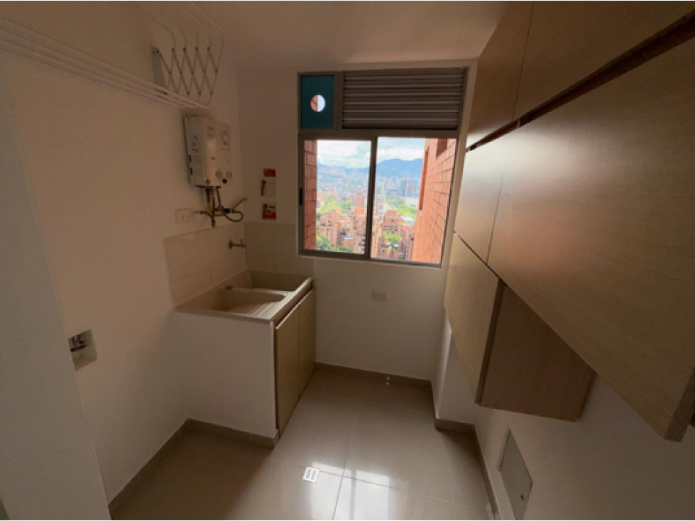 Apartamento en renta sector envigado parte baja — foto 6