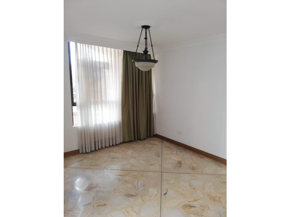 Apartamento en renta sector laureles — foto 3