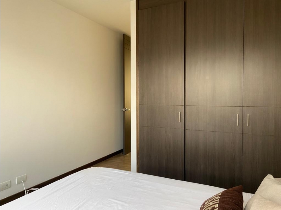 APARTAMENTO EN ARRIENDO SECTOR LAS LOMAS, POBLADO — foto 2