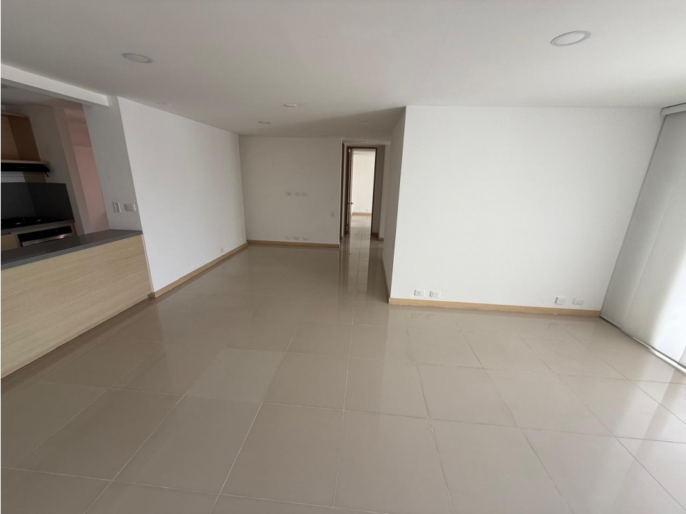 Apartamento en renta sector envigado parte baja
