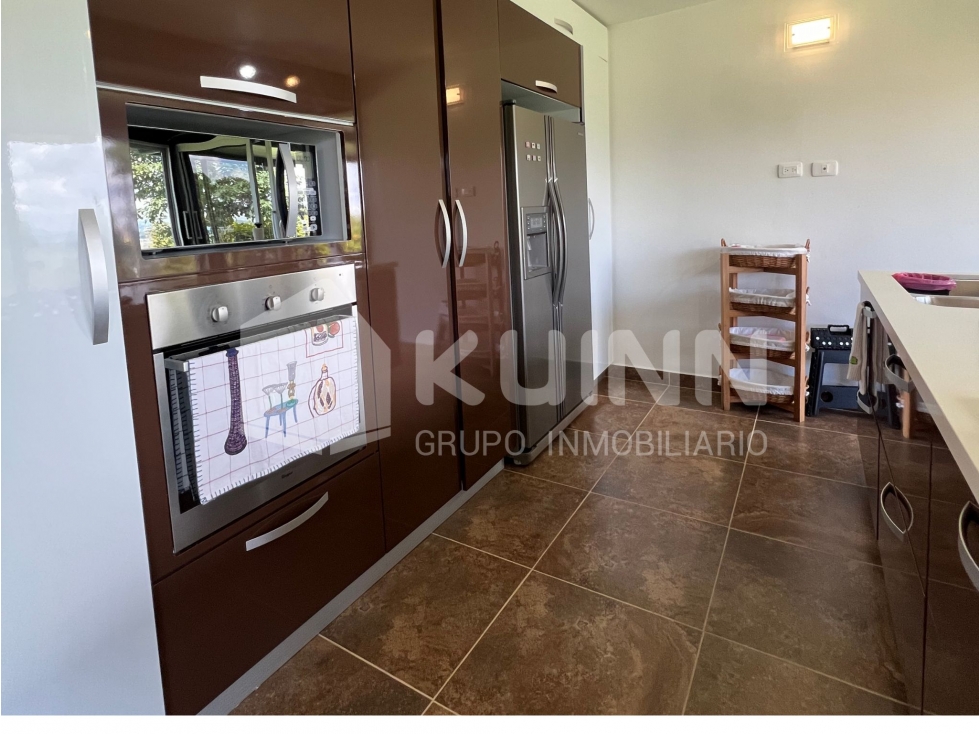 EN VENTA HERMOSA CASA CAMPESTRE EN RIONEGRO — foto 2