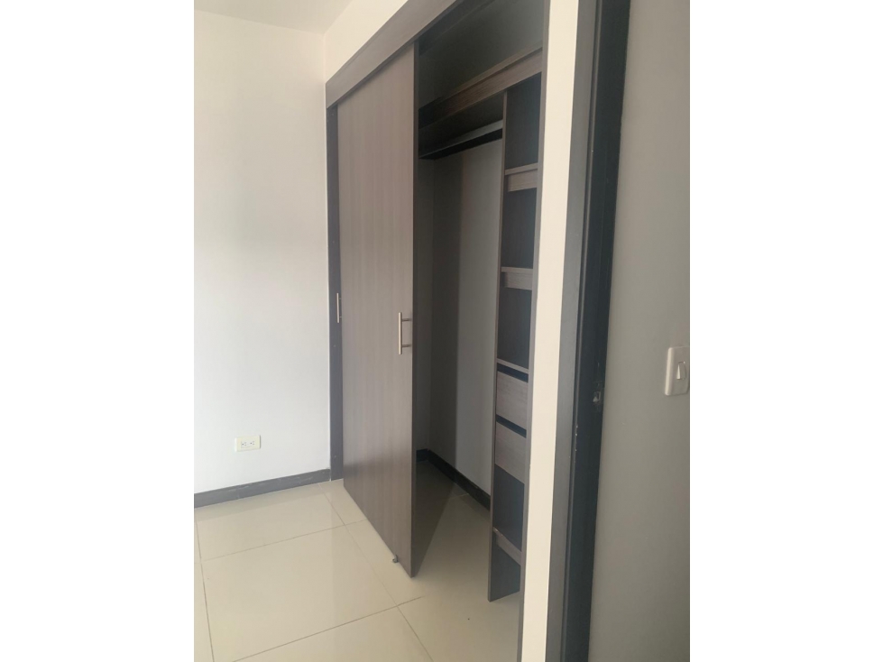 APARTAMENTO EN RENTA EN NIQUIA — foto 3