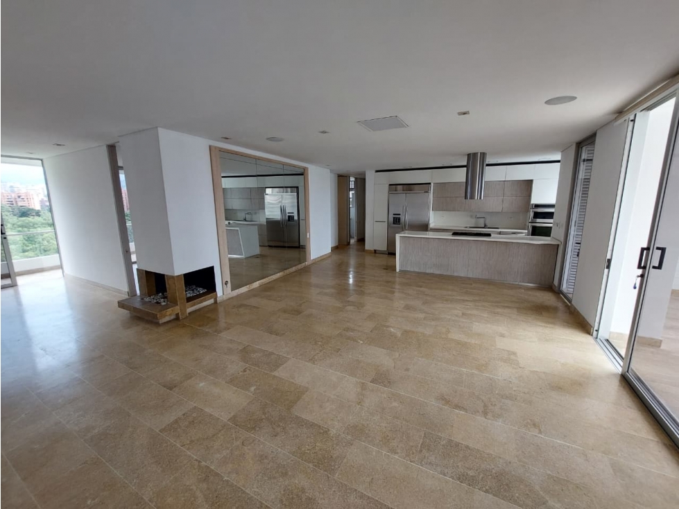 APARTAMENTO PARA ALQUILER EN EL POBLADO — foto 2