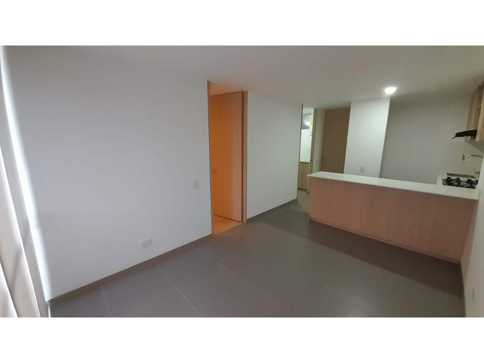 Apartamento en renta sector santa fe medellin — foto 5