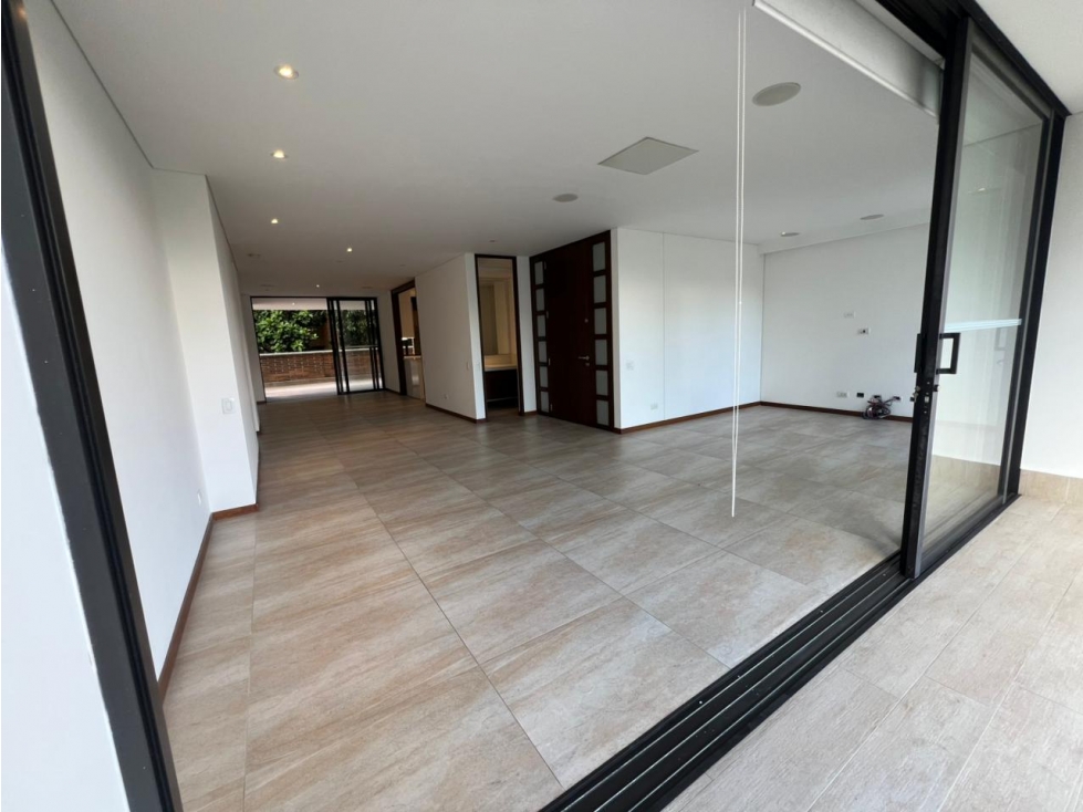 EXCLUSIVO APARTAMENTO EN RENTA SECTOR EL CAMPESTRE POBLADO — foto 3
