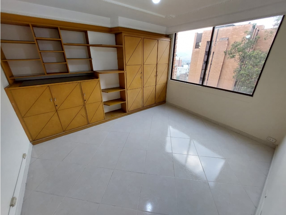 APARTAMENTO EN RENTA -POBLADO — foto 5