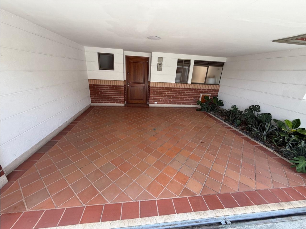 Casa en renta San Lucas Poblado