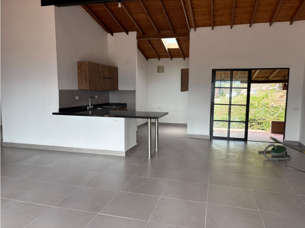 Casa en renta de 220 mt parcelación en envigado — foto 3