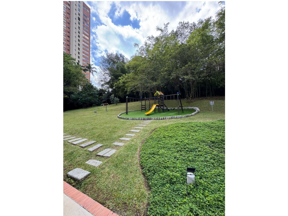 APARTAMENTO EN VENTA - ARRIENDO -LOS BALSOS — foto 6