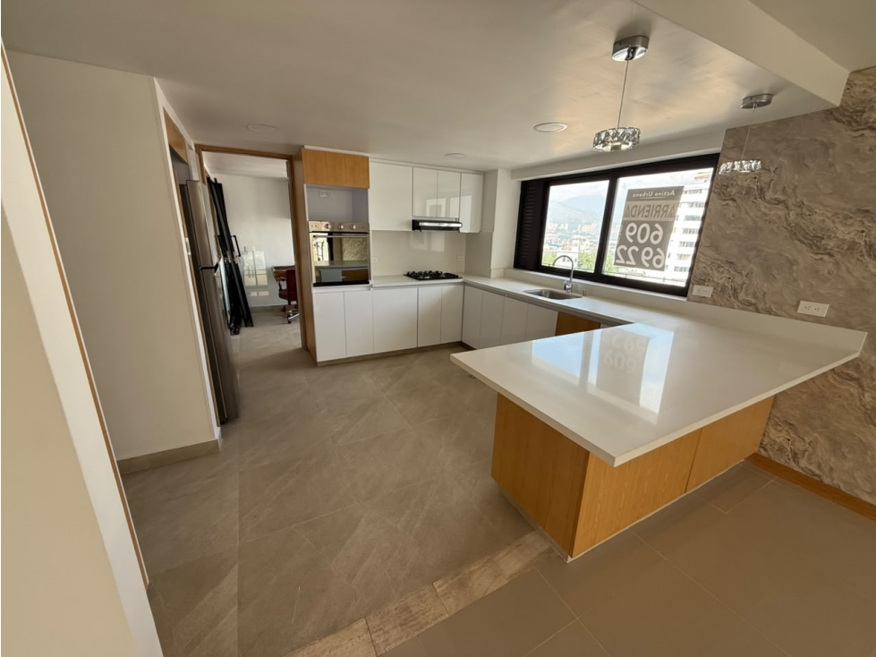 Apartamento en renta sector poblado castropol — foto 4