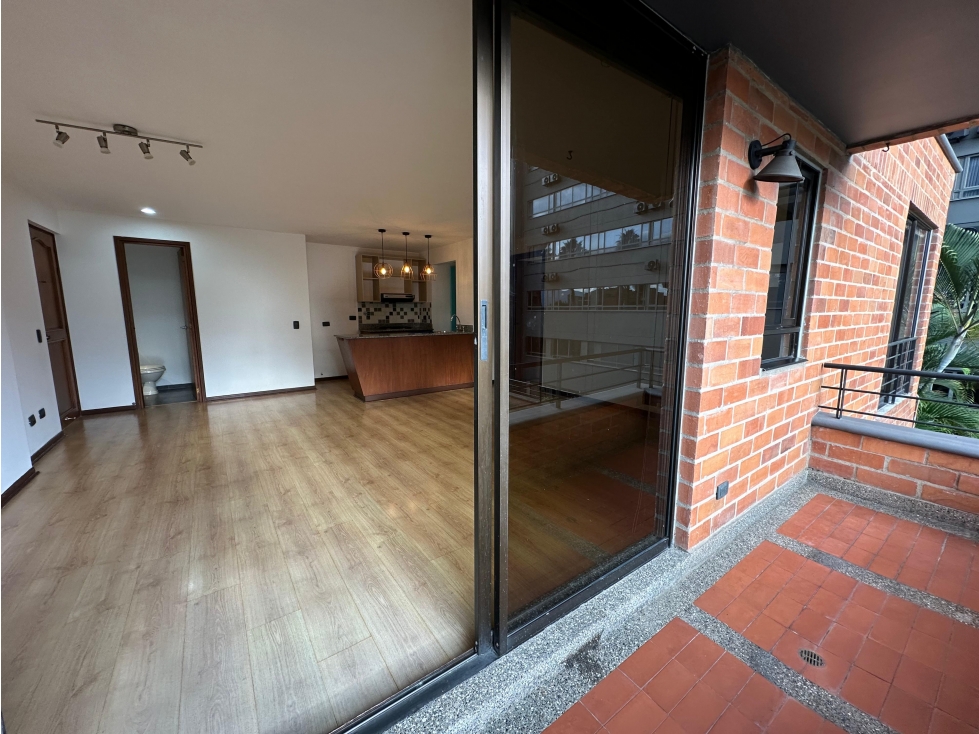 Apartamento en renta sector poblado