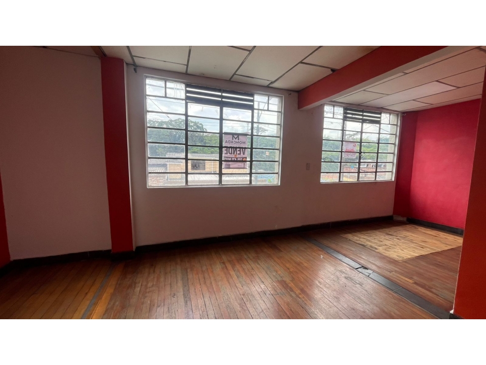 SE RENTA CASA CENTRAL