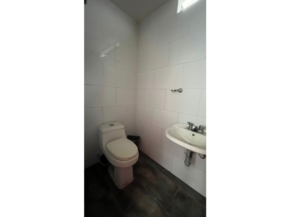 SE VENDE CASA PARA CONSTRUIR — foto 2