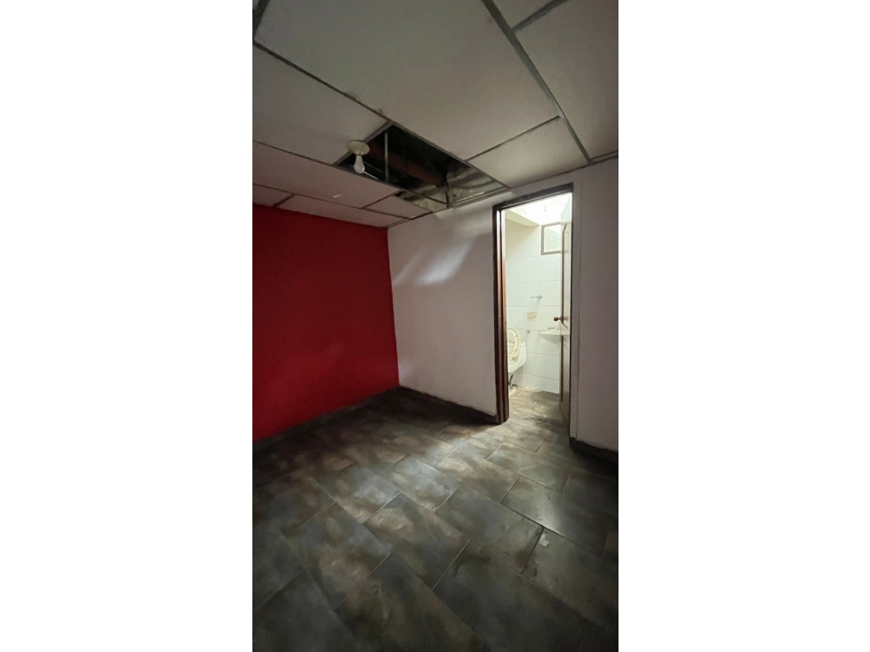 SE RENTA CASA CENTRAL — foto 6