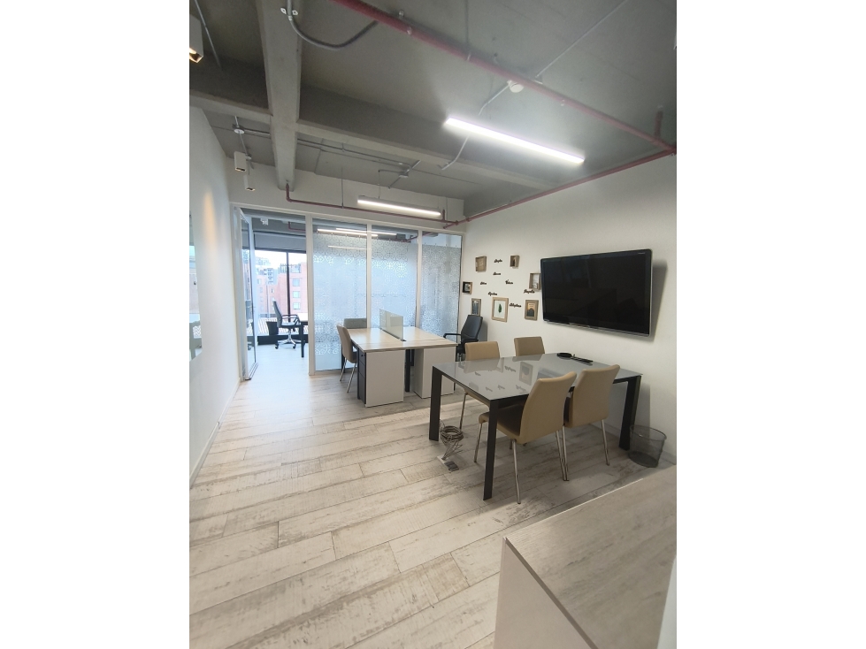 Arriendo de Oficina en cedritos - Piso 3 - 309 - Edificio Torre HHC - 1