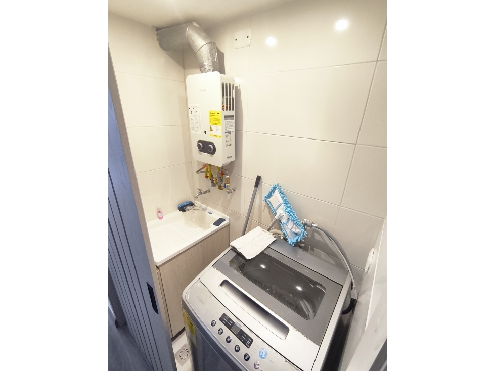 Apartamento en Arriendo, Ciudad La Salle 2 Hab — foto 3