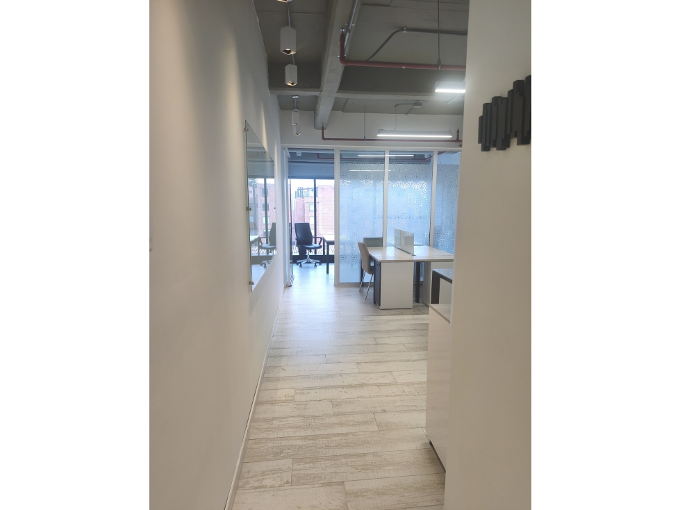 Arriendo de Oficina en cedritos - Piso 3 - 309 - Edificio Torre HHC - 3