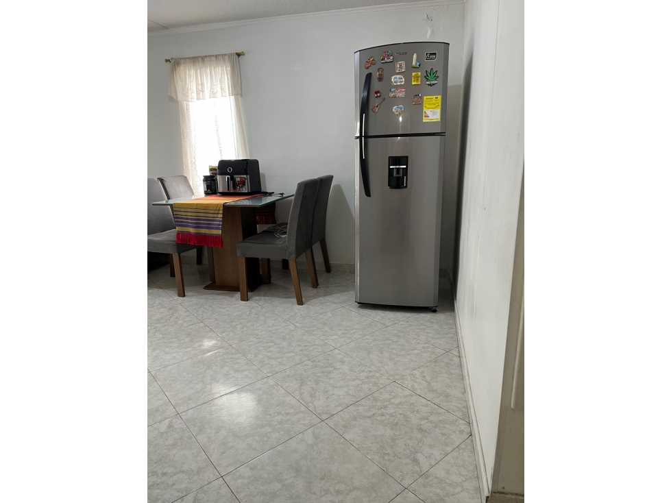 Apartamento en Venta para remodelar San Cristóbal Norte 3 Alcobas — foto 4