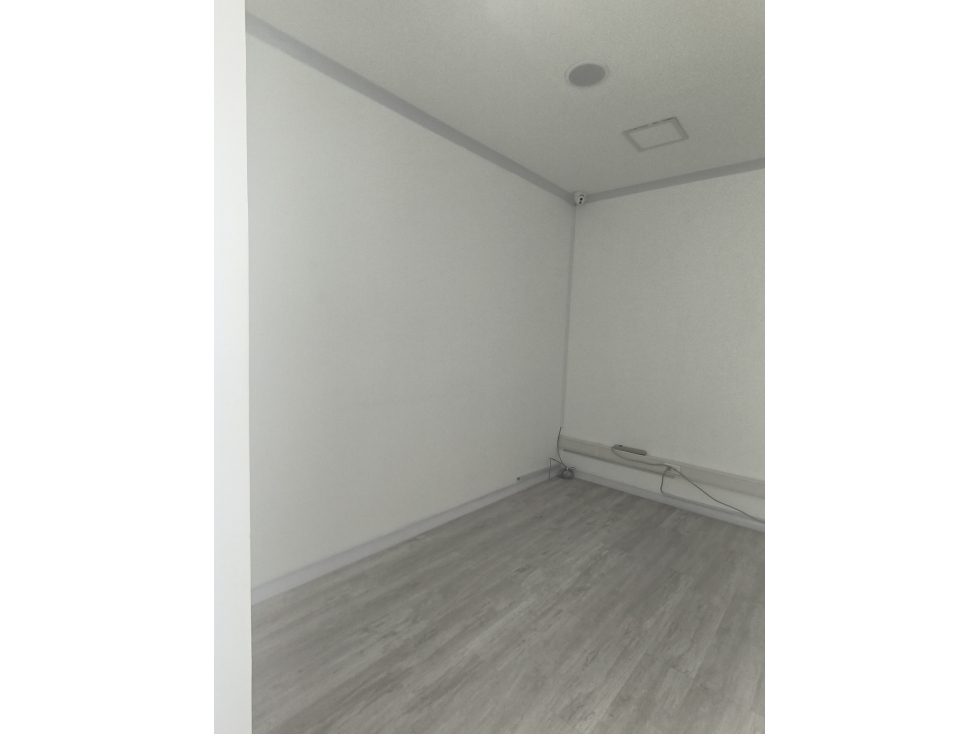 Venta de Oficina en cedritos - Piso 4 406 - Edificio Torre HHC — foto 4