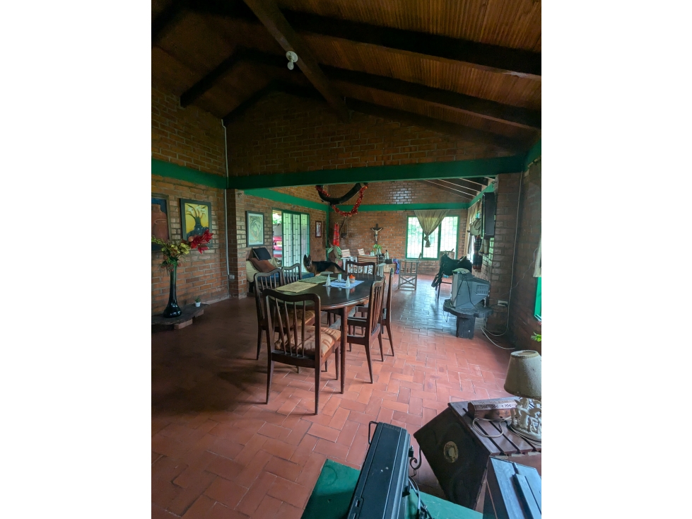 FINCA EN VEREDA DOMINGUILLO - 115 - 2