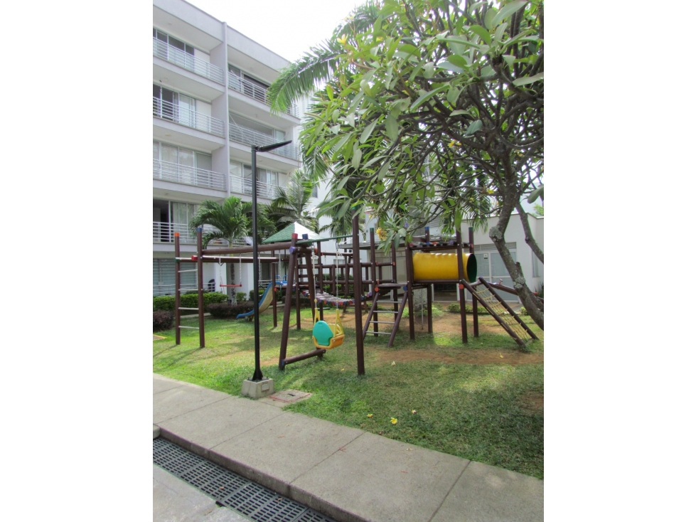 SE VENDE APARTAMENTO EN CALI, BARRIO HACIENDA - 176 — foto 2